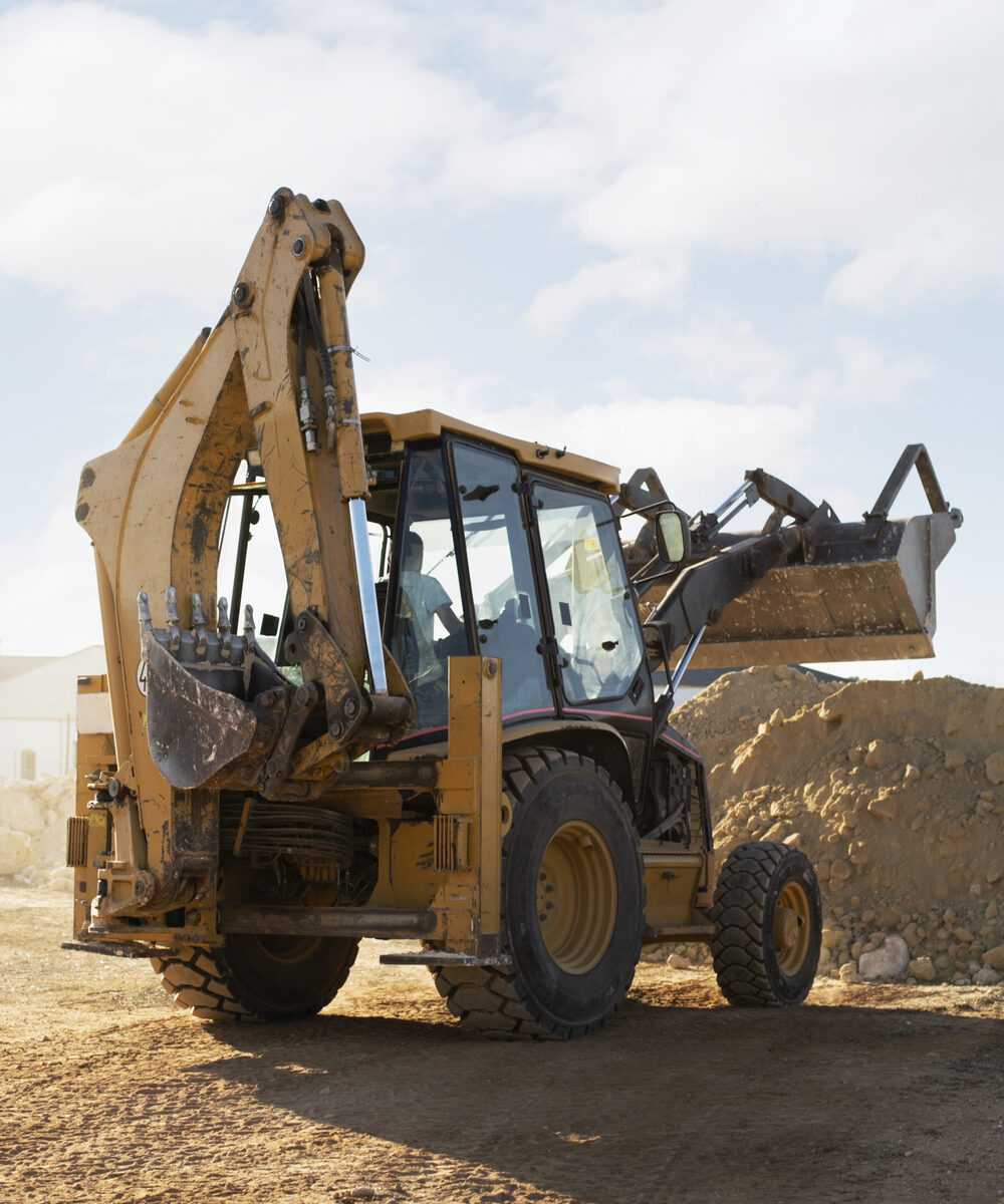Heavy excavator at work